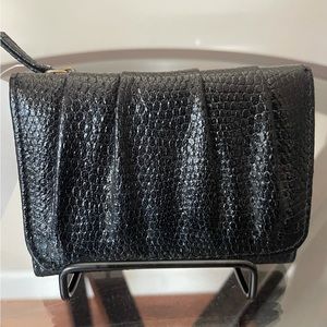 CUTE BLACK WALLET
